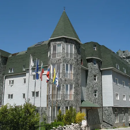 Chateau Vaptzarov Hotel 4*